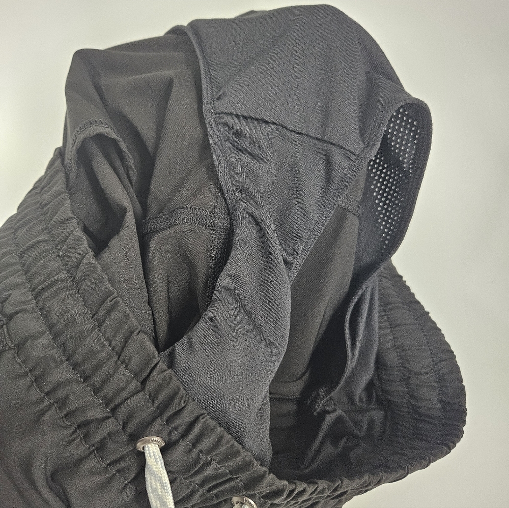 Vuori Black Clementine Shorts S - Picture 7 of 7